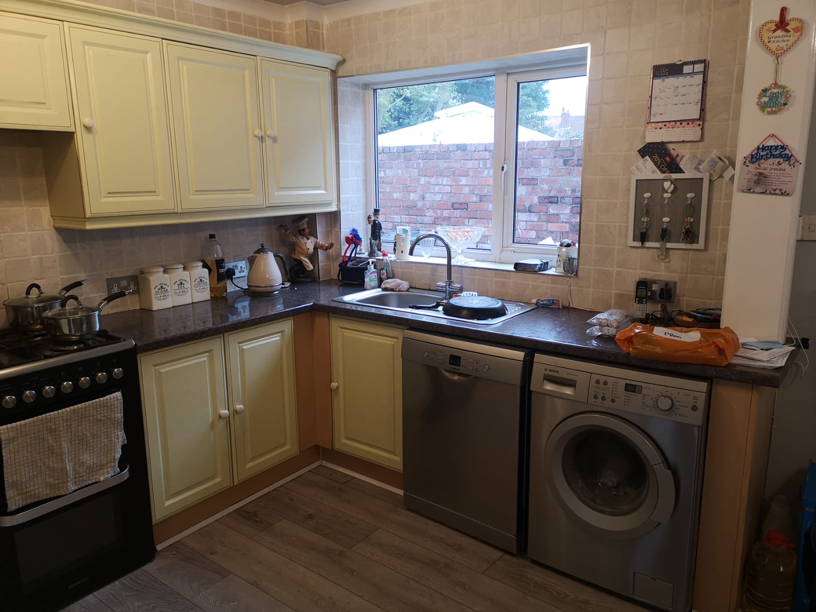 219f5aad 604a 41b5 8664 d80c1bb3bf00 | Hand painted kitchens and furniture