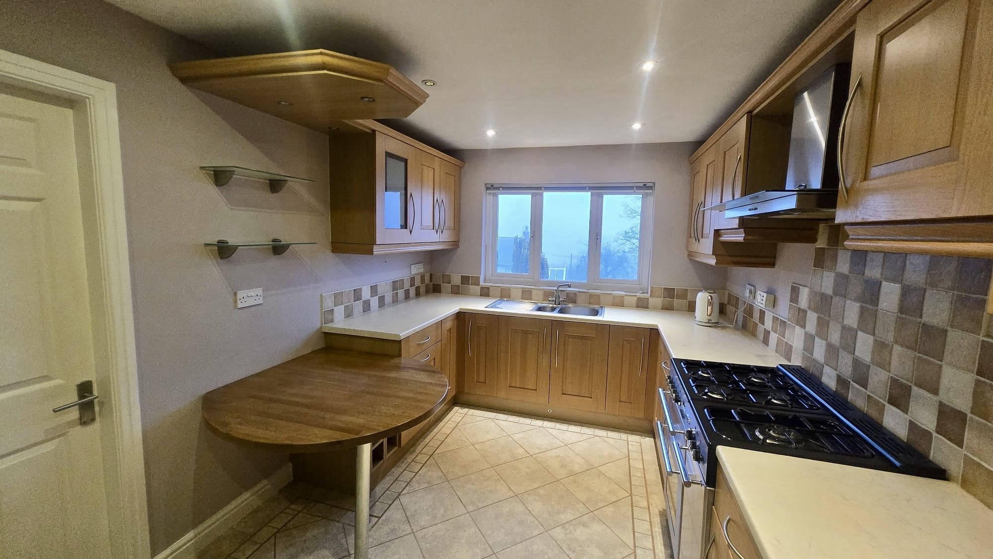 559c8683 8353 4ed3 b8f0 7ef5abff206d 2 | Hand painted kitchens and furniture