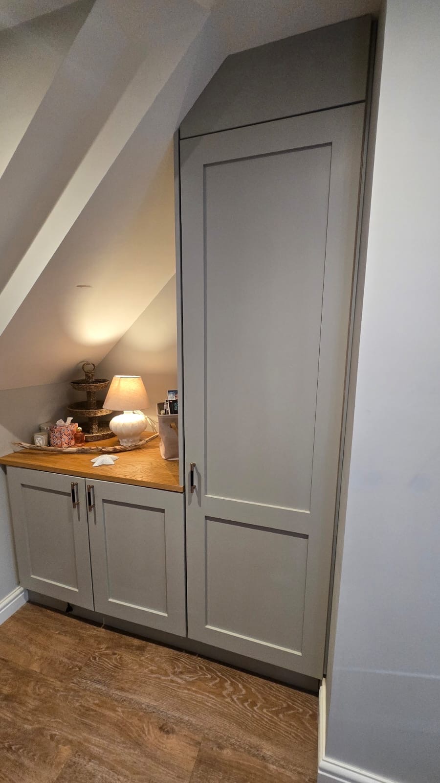c16fed6a 3e69 4024 8fcb 59f241575f52 | Hand painted kitchens and furniture