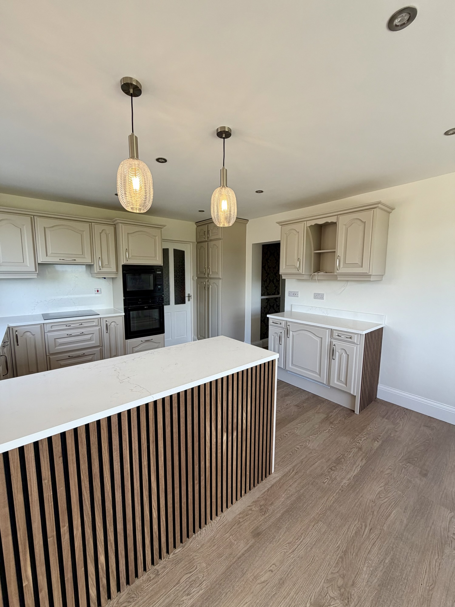 dark oak kitchen in Out rawcliffe